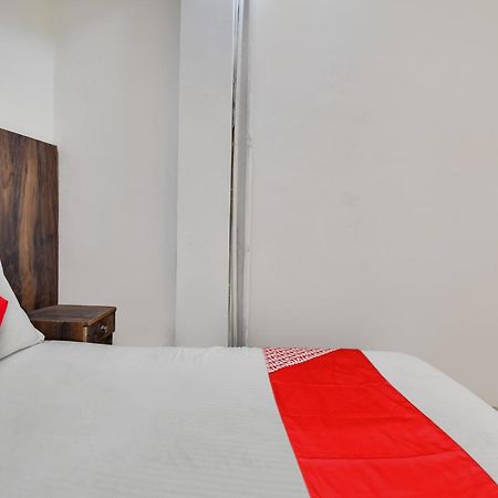 Hotel O Golden King Guest House New Delhi Ngoại thất bức ảnh