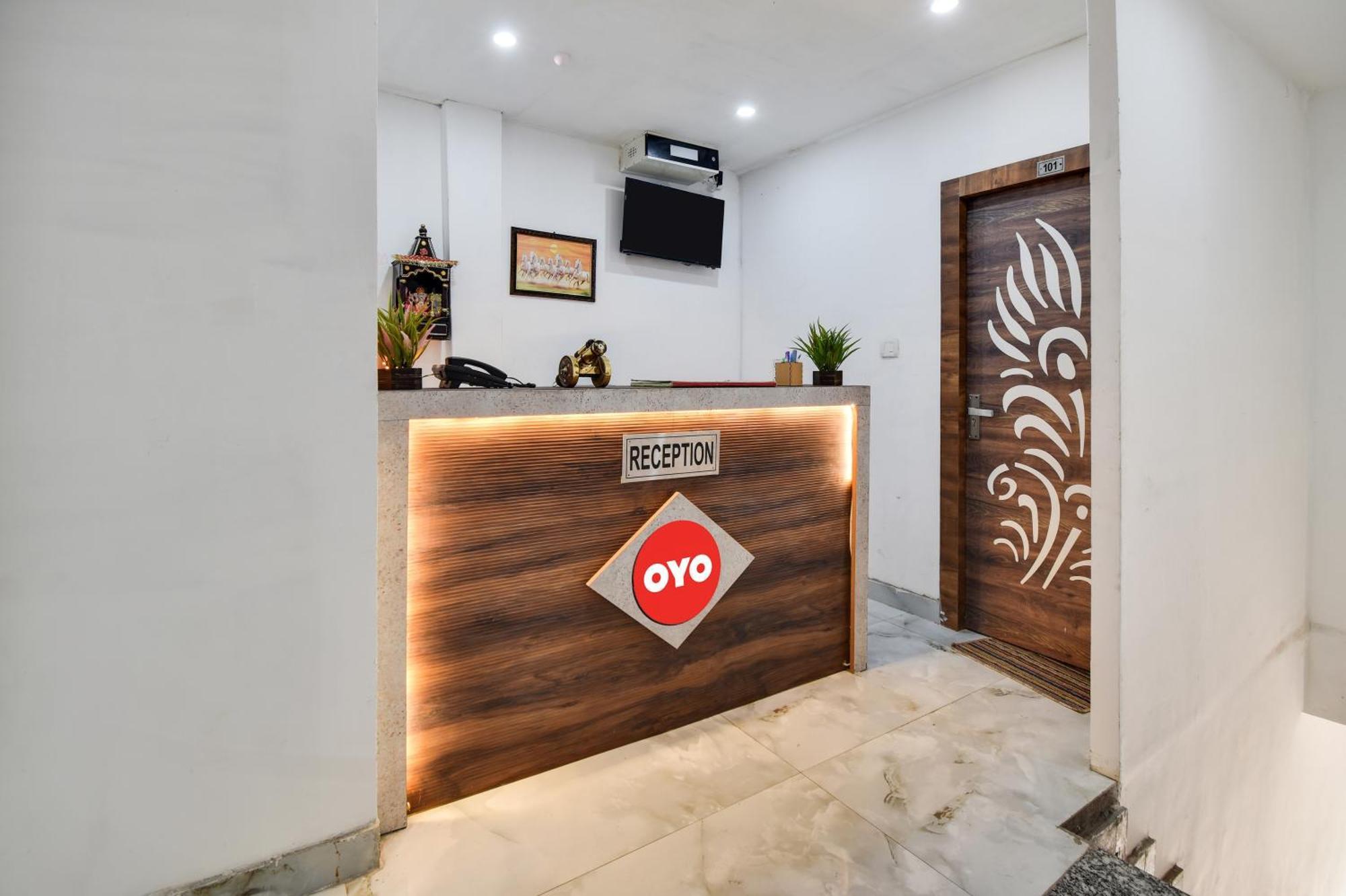 Hotel O Golden King Guest House New Delhi Ngoại thất bức ảnh